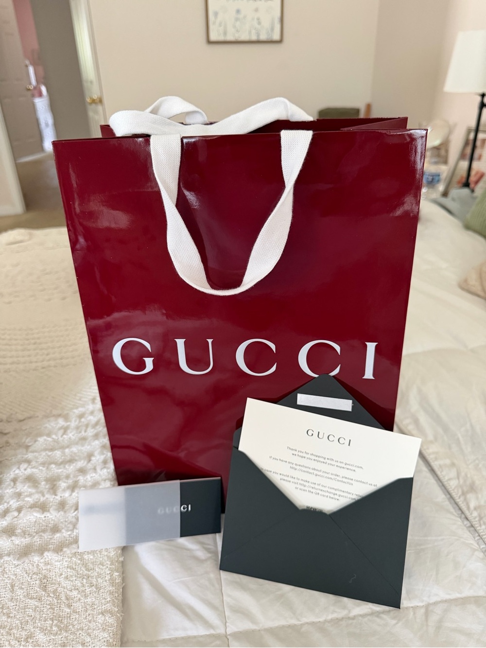 Gucci Red Paper Shopping Bag with White Handles and Branded Inserts